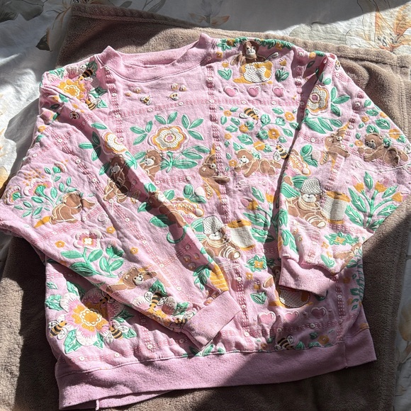 Vintage Pink Floral Sweatshirt - Picture 3 of 9
